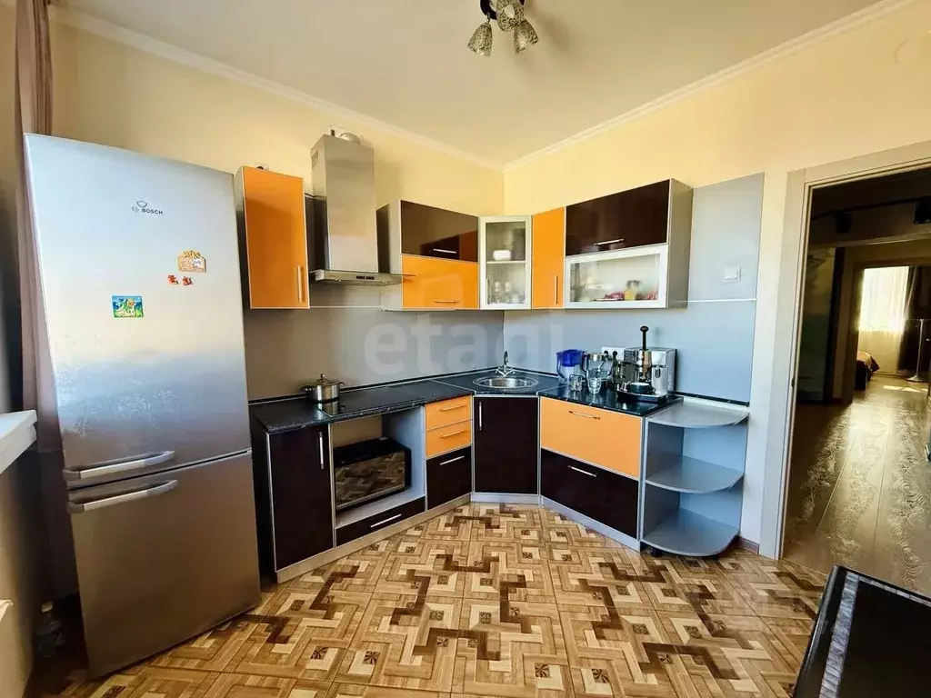 3-к кв. Ямало-Ненецкий АО, Салехард ул. Республики, 64 (72.6 м) - Фото 1