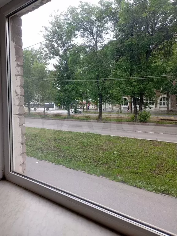 Комната 11,2 м в 6-к., 1/4 эт. - Фото 1