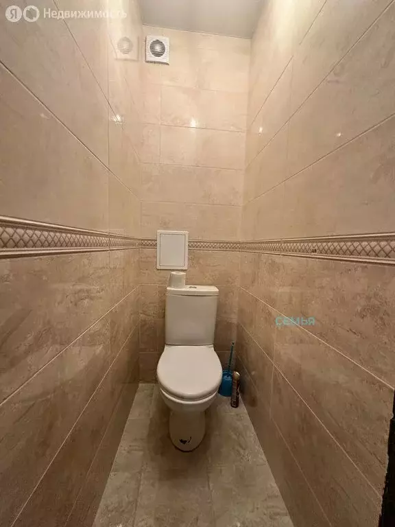 3-комнатная квартира: Владикавказ, улица Бзарова, 13 (72 м) - Фото 2