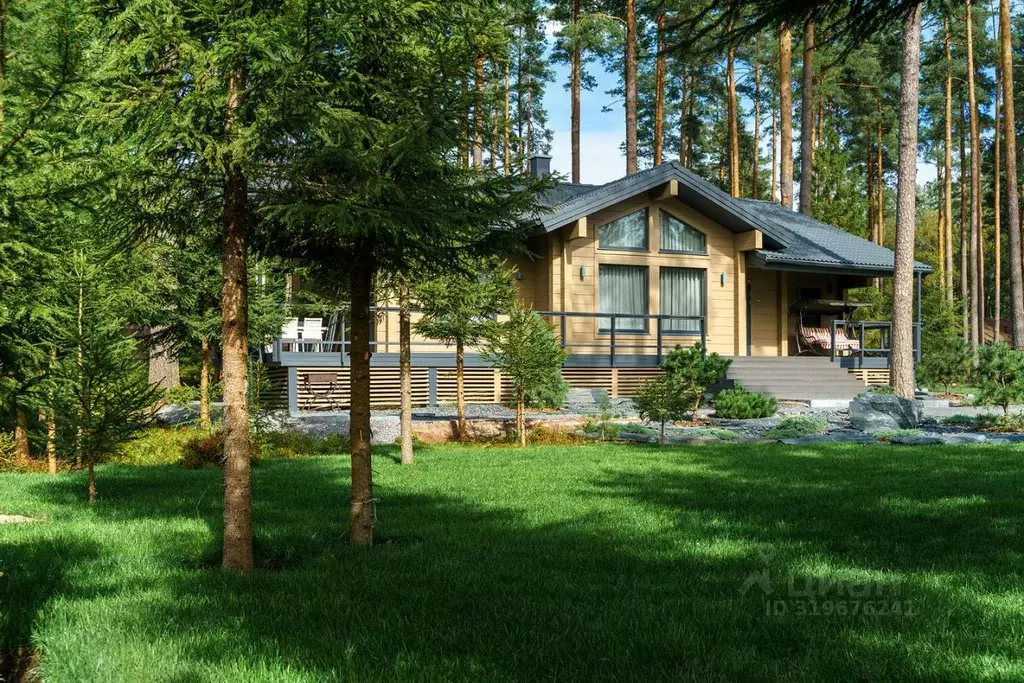 Коттедж в Ленинградская область, Выборгский район, Приморское ... - Фото 1