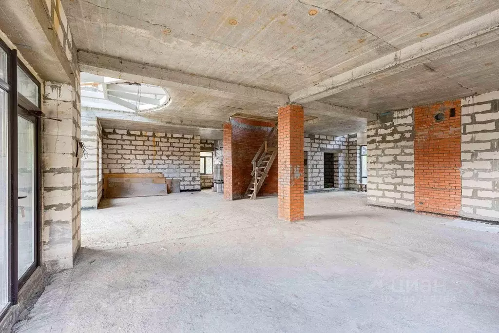 Дом в Санкт-Петербург, Санкт-Петербург, Петергоф Собственный просп., ... - Фото 2