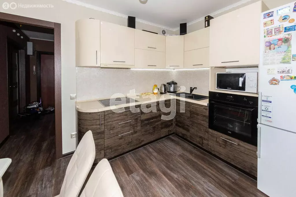 1-комнатная квартира: Тюмень, улица Дмитрия Менделеева, 12к1 (43 м) - Фото 1