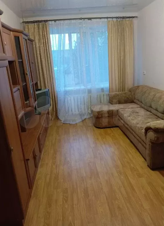 2-к. квартира, 52 м, 3/3 эт. - Фото 1