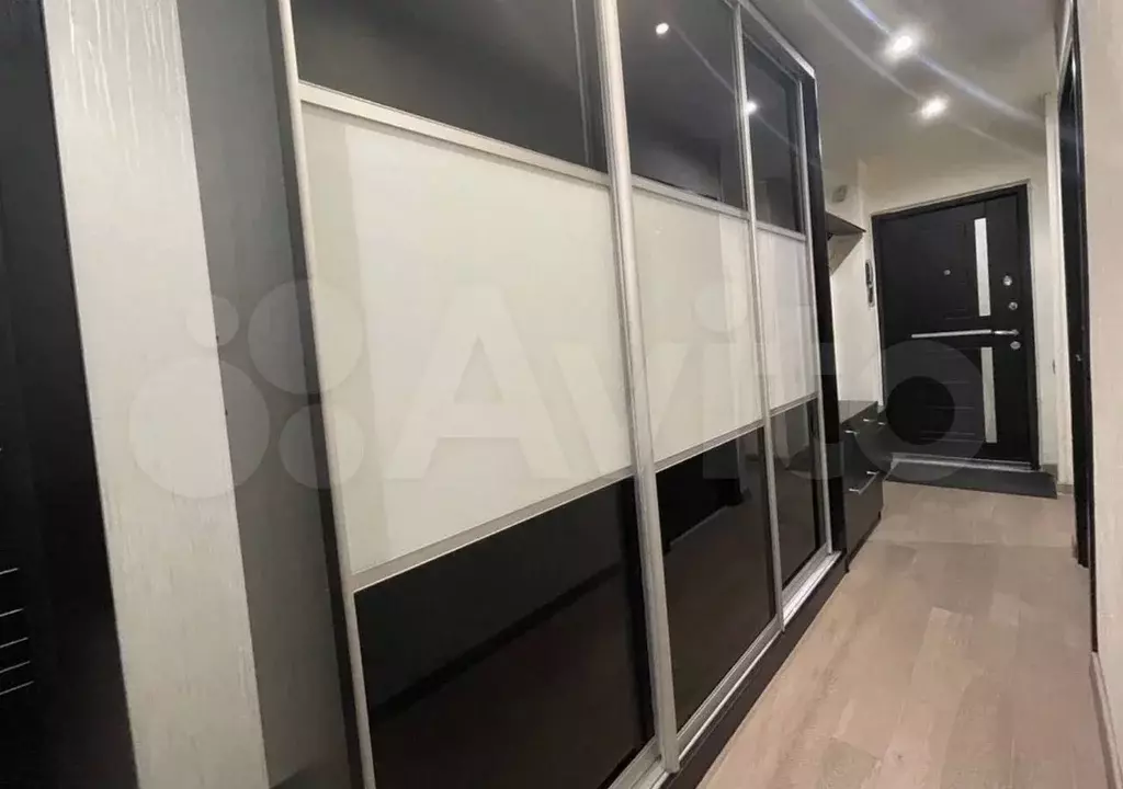 3-к. квартира, 64 м, 4/9 эт. - Фото 0