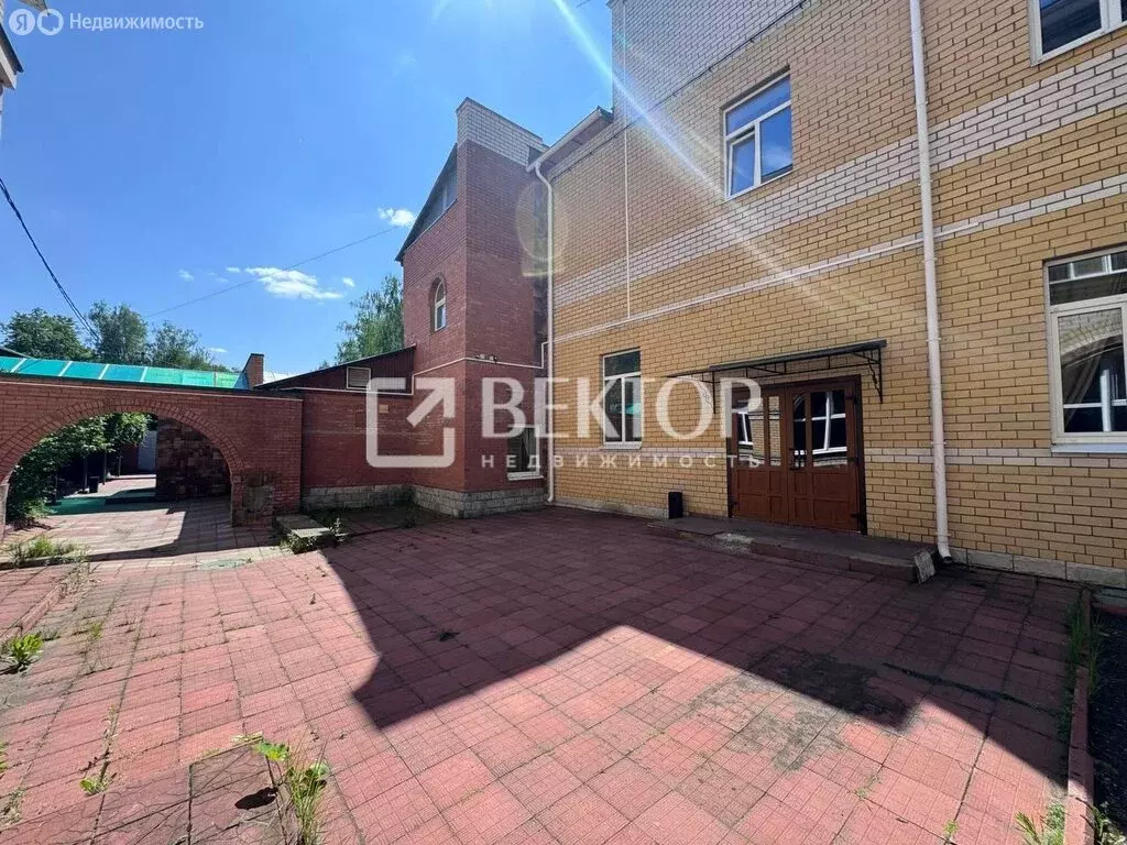 Помещение свободного назначения (1150 м) - Фото 1
