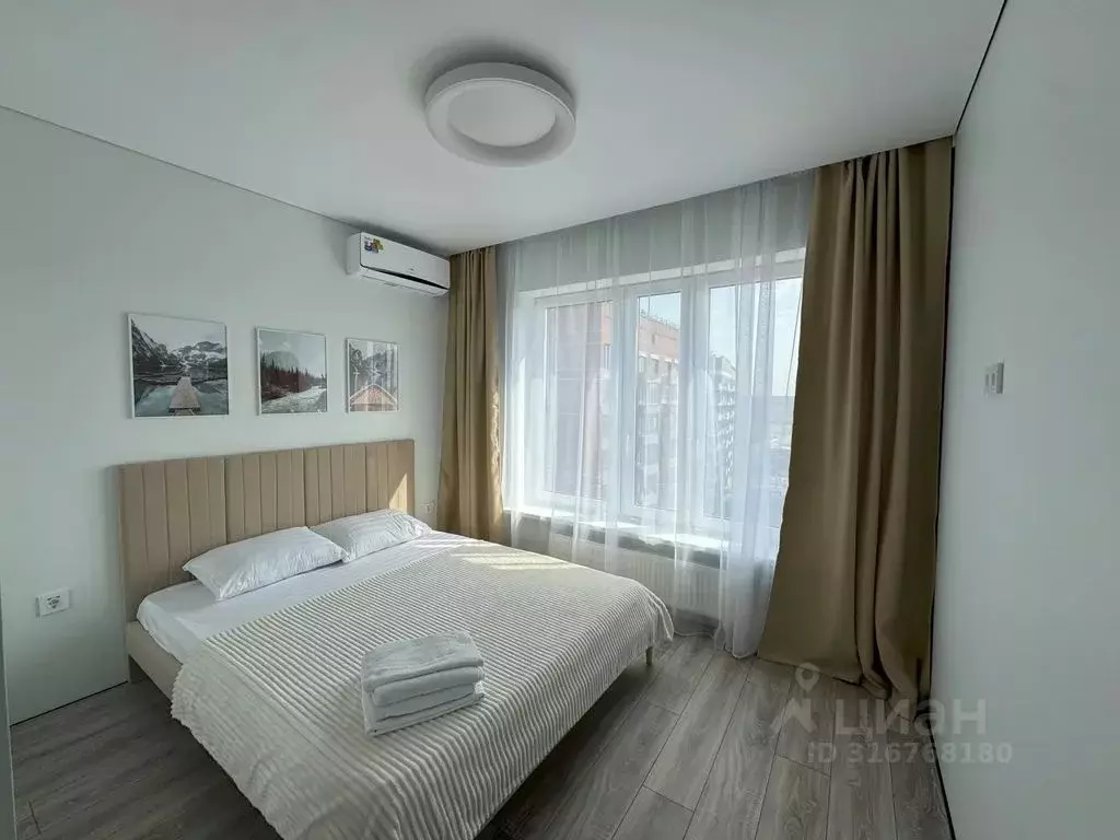 1-к кв. Тюменская область, Тюмень ул. Разведчика Кузнецова, 7 (42.0 м) - Фото 0
