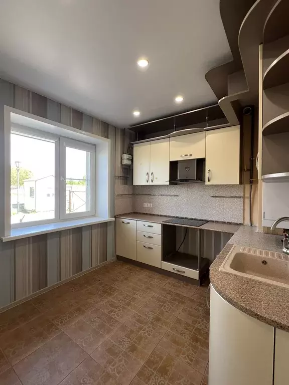 Продаётся 2-к квартира, 56 м - Фото 0