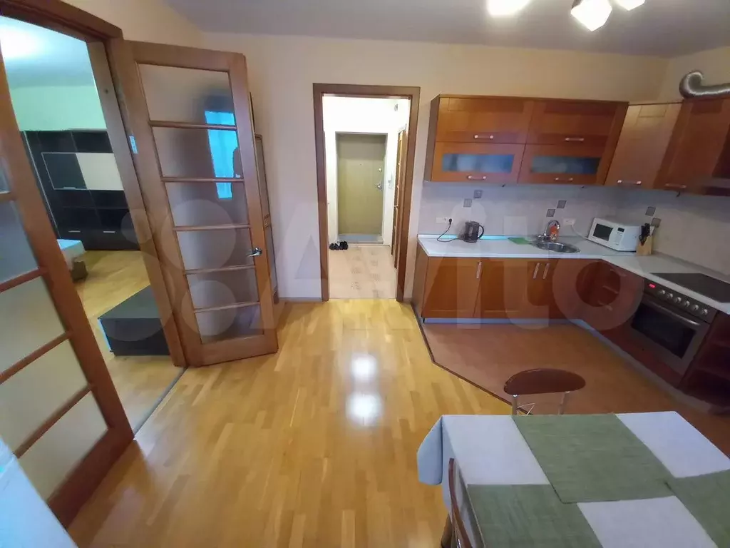 1-к. квартира, 50 м, 8/9 эт. - Фото 1