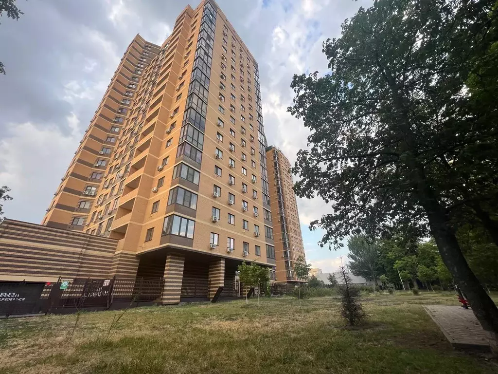 Продаётся 2-к квартира, 75 м - Фото 0