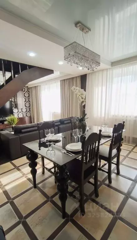 4-к кв. Брянская область, Брянск Красноармейская ул., 100 (140.0 м) - Фото 1