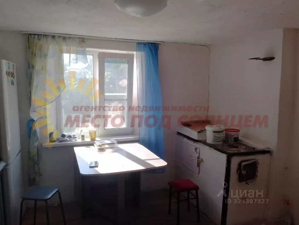 Дом в Краснодарский край, Щербиновский район, Екатериновское с/пос, с. ... - Фото 2