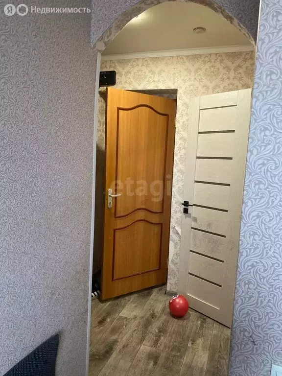1-комнатная квартира: Ялуторовск, улица Новикова, 32 (31.5 м) - Фото 2