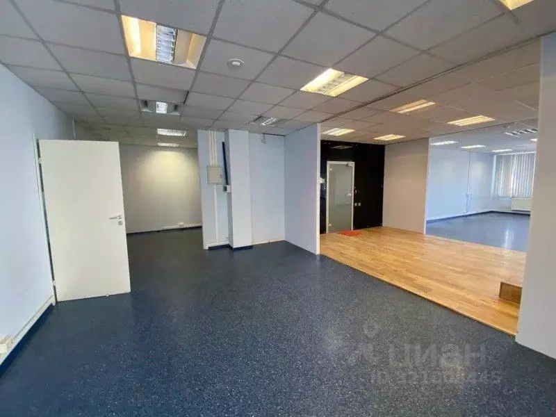 Офис в Санкт-Петербург ул. Маршала Новикова, 28Е (247 м) - Фото 2