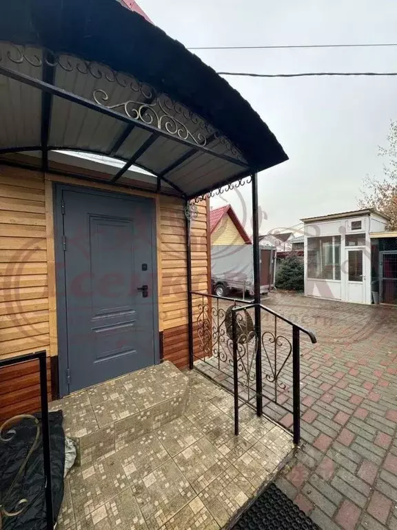 Коттедж в Курганская область, Курган ул. Абрикосовая (172 м) - Фото 2