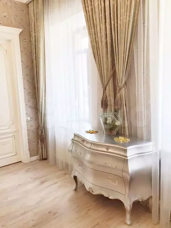 2-к. квартира, 66 м, 1/2 эт. - Фото 0