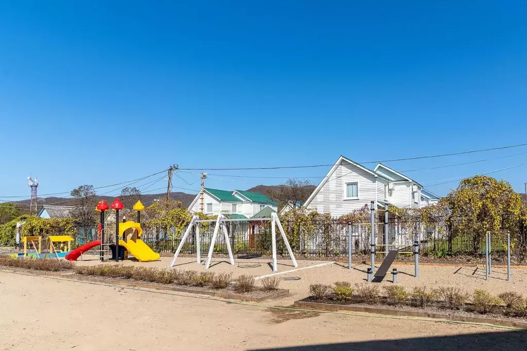 Дом в Приморский край, Владивосток Лазурная ул., 19В (80 м) - Фото 2