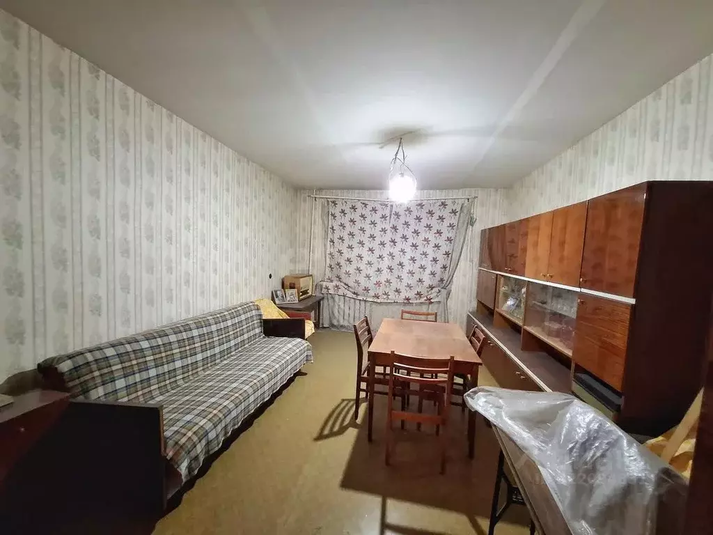 3-к кв. Волгоградская область, Волжский ул. Пушкина, 28 (77.6 м) - Фото 0
