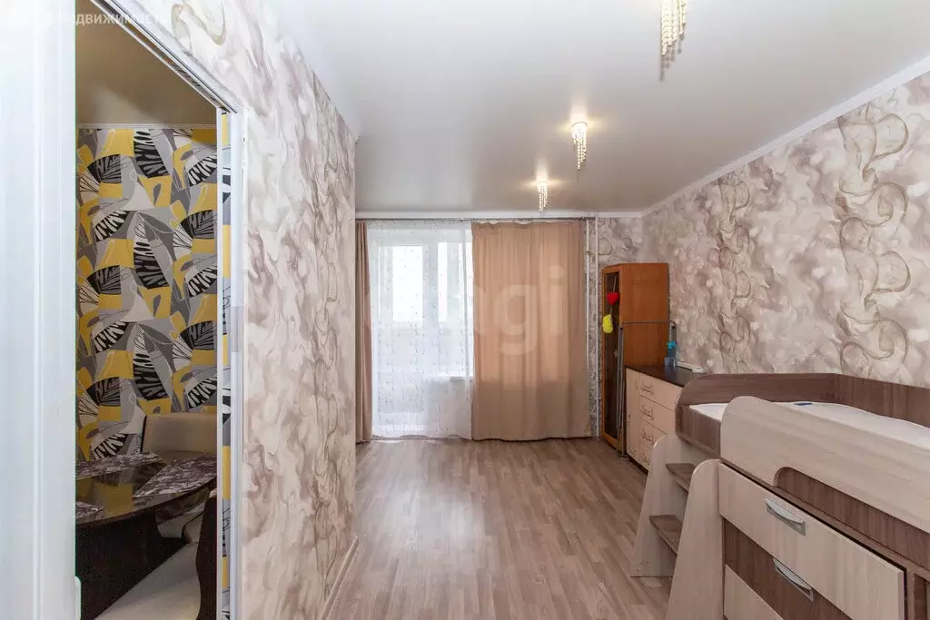 1-комнатная квартира: Тобольск, 15-й микрорайон, 37 (31 м) - Фото 1