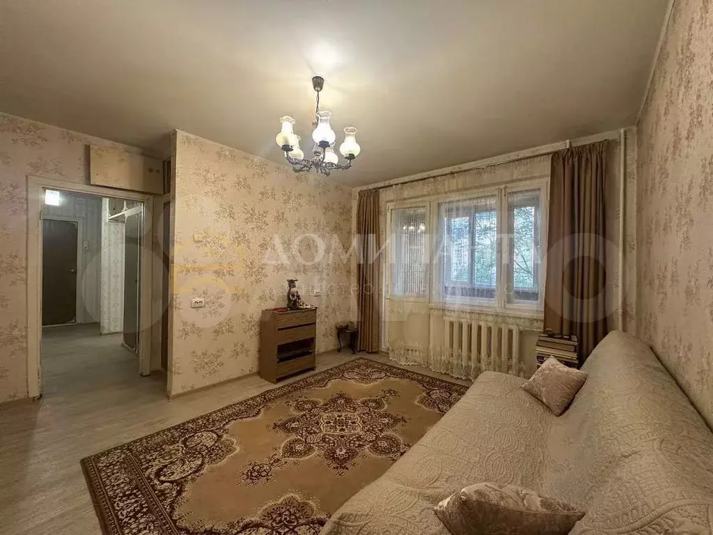 2-к. квартира, 55 м, 3/9 эт. - Фото 0