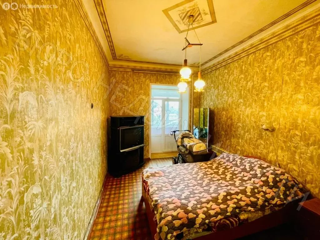 3-комнатная квартира: Балашов, улица Володарского, 16 (72.9 м) - Фото 1