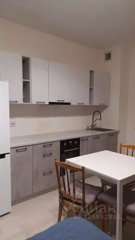 Студия Санкт-Петербург аллея Евгения Шварца, 4 (30.1 м) - Фото 1