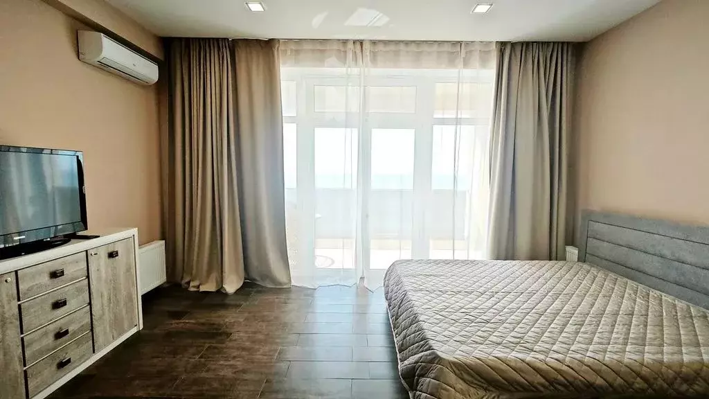 1-к кв. Крым, Евпатория ул. Симферопольская, 2Ф (65.0 м) - Фото 1