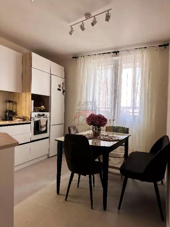 Продается 3-комнатная квартира - Фото 0