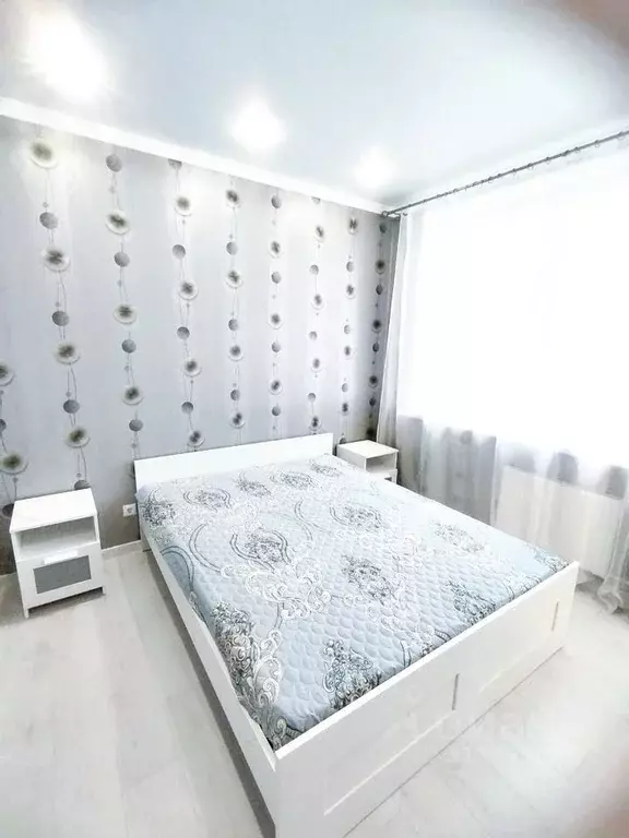 1-к кв. Тюменская область, Тюмень ул. Тимофея Чаркова, 81к2 (40.0 м) - Фото 0