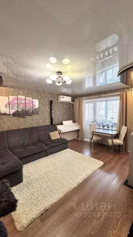 3-к кв. Свердловская область, Каменск-Уральский Октябрьский мкр, ул. ... - Фото 1