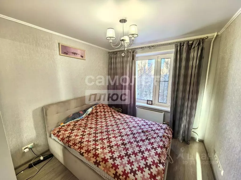 3-к кв. Москва ул. Островитянова, 39 (59.3 м) - Фото 0