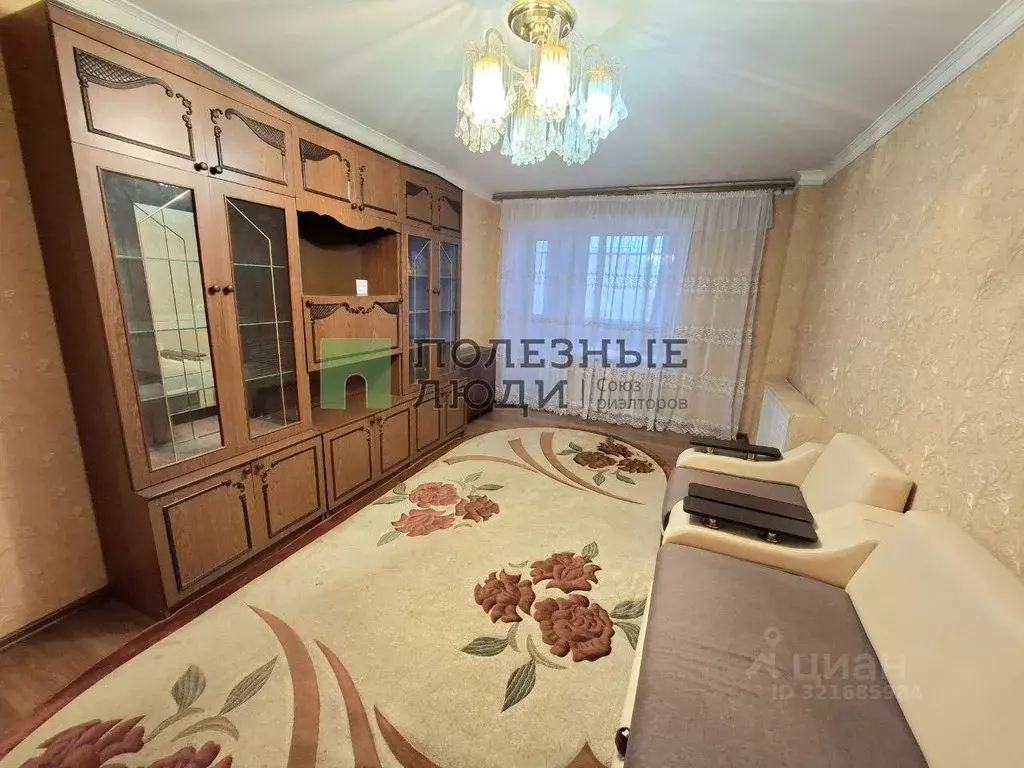 2-к кв. Орловская область, Орел Ливенская ул., 30 (47.4 м) - Фото 0