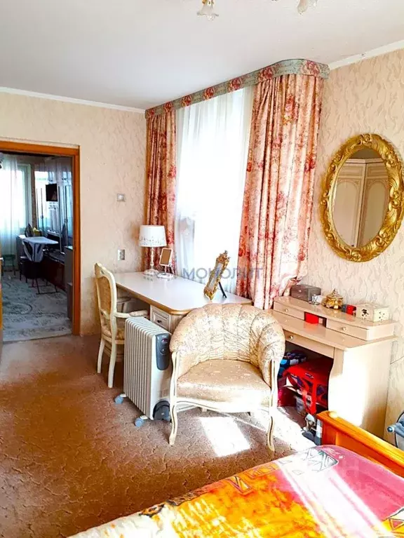 4-к кв. Нижегородская область, Нижний Новгород ул. Политбойцов, 4 ... - Фото 1