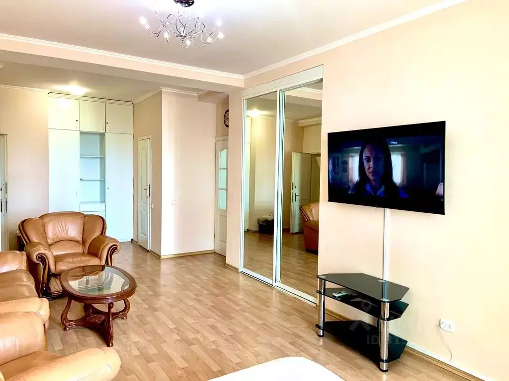 2-к кв. Крым, Ялта ул. Боткинская, 13А (72.0 м) - Фото 1