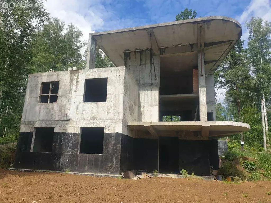 Дом в Иркутский муниципальный округ, СК Зелёный Берег (343 м) - Фото 1