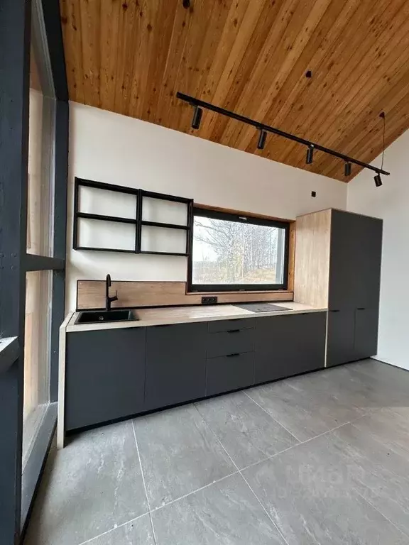 Коттедж в Татарстан, Зеленодольский район, Бишнинское с/пос, д. ... - Фото 1