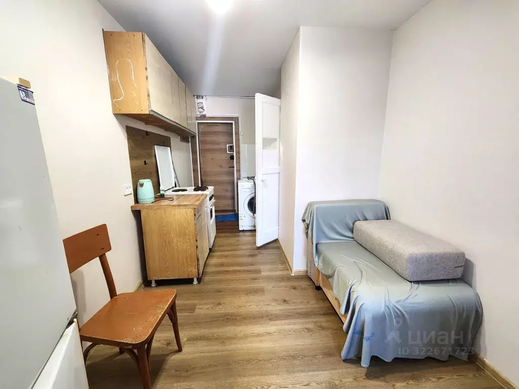 Студия Красноярский край, Красноярск Коммунальная ул., 8 (14.0 м) - Фото 1