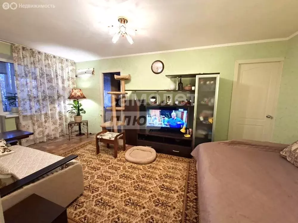 2-комнатная квартира: Тихорецк, улица Калинина, 122 (42 м) - Фото 1