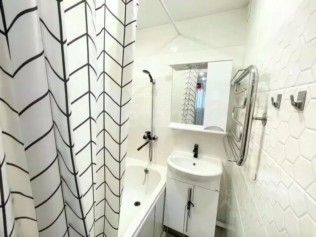 3-к кв. Башкортостан, Уфа Кольцевая ул., 204 (57.3 м) - Фото 1