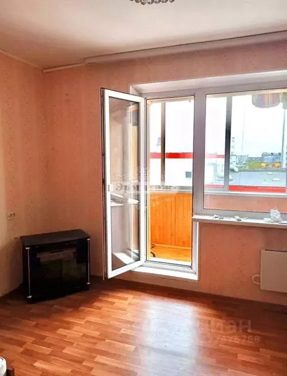 1-к кв. Курганская область, Курган Заозерный жилрайон, 4-й мкр, 21 ... - Фото 2