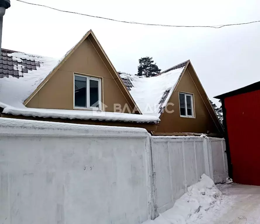 Дом в Бурятия, Улан-Удэ Целинная ул., 1В (164 м) - Фото 1