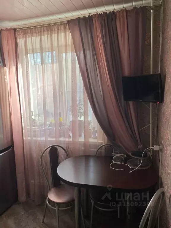 3-к кв. Самарская область, Жигулевск пос. Яблоневый Овраг, ул. ... - Фото 0
