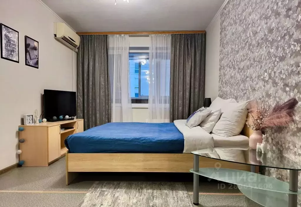 1-к кв. Самарская область, Тольятти 16-й кв-л, бул. Цветной, 5 (33.0 ... - Фото 1