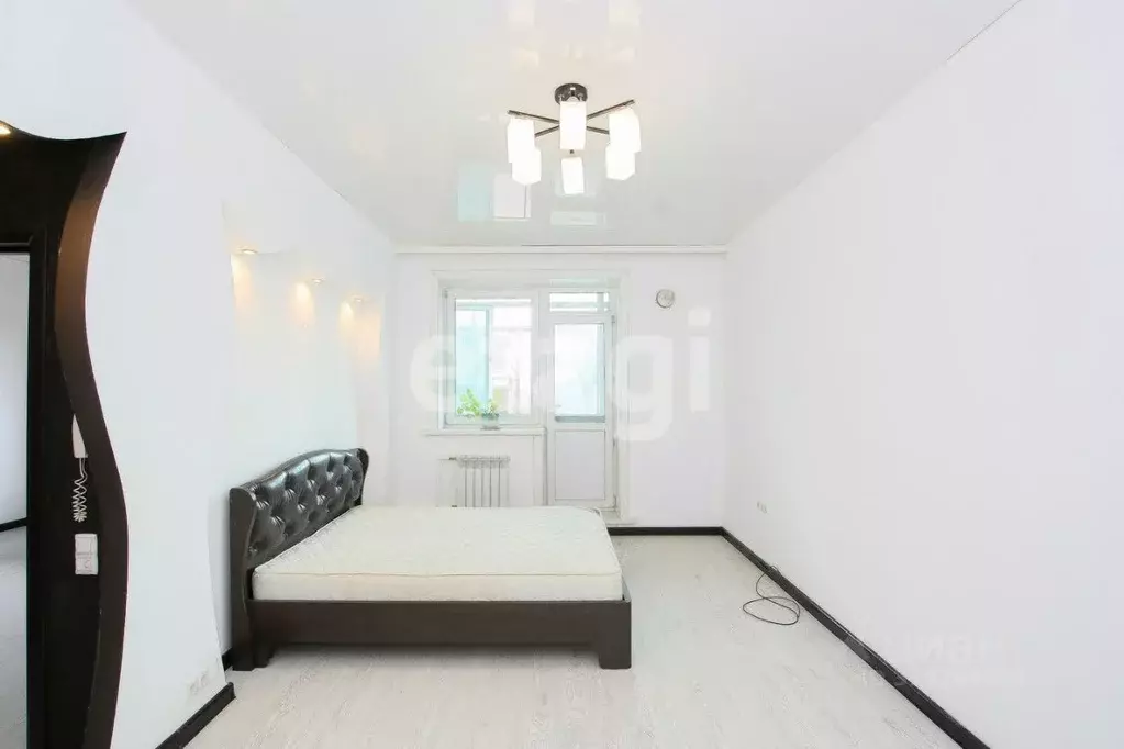 1-к кв. Бурятия, Улан-Удэ ул. Столбовая, 54А (42.9 м) - Фото 0