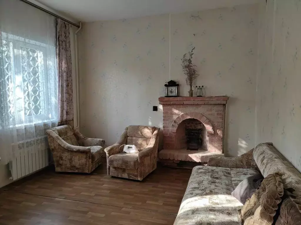 Дом в Курская область, Курск Светлый проезд, 15 (200 м) - Фото 1