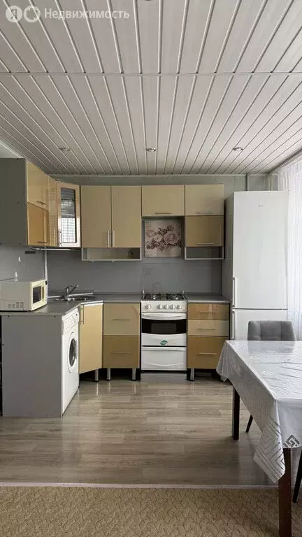 3-комнатная квартира: Ульяновск, Высотный проезд, 6 (60 м) - Фото 1