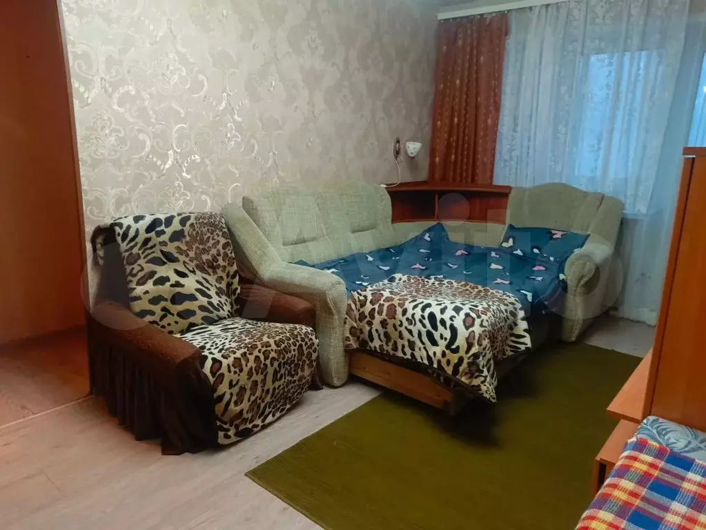 1-к. квартира, 32 м, 4/4 эт. - Фото 0