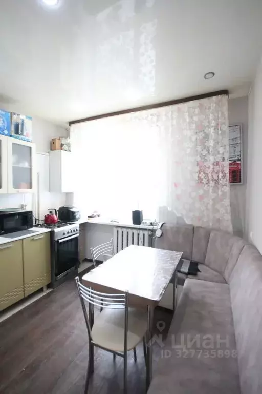 1-к кв. Ямало-Ненецкий АО, Новый Уренгой Надымская ул., 7 (39.2 м) - Фото 1