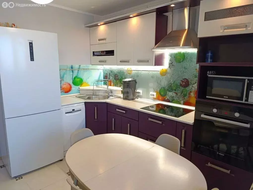 2-комнатная квартира: Тюмень, улица Восстания, 19 (62.3 м) - Фото 1