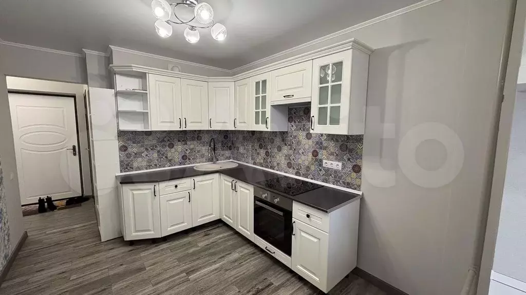 1-к. квартира, 40 м, 5/9 эт. - Фото 0