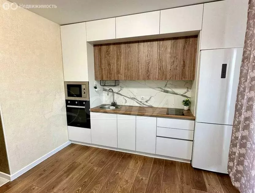 Квартира-студия: Тюмень, улица Новосёлов, 107к2 (26 м) - Фото 2